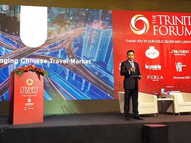 中免集團總經理陳國強再次榮獲《穆迪戴維特報道》年度人物獎